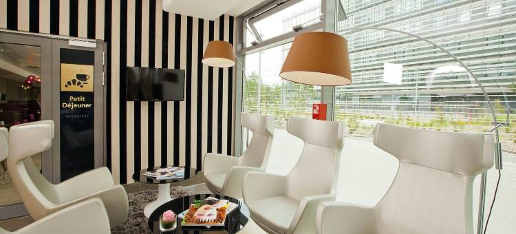 巴黎瑞熙侗伊西莱斯利诺酒店(Residhome Paris Issy les Moulineaux)图片