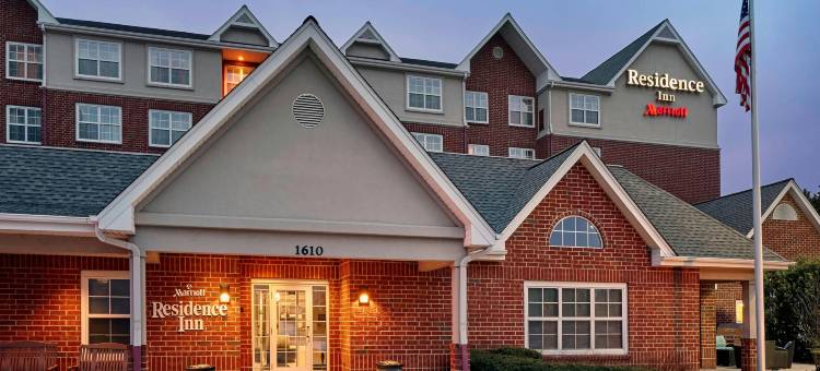 芝加哥绍姆堡/伍德菲尔德购物中心居家酒店(Residence Inn Chicago Schaumburg/Woodfield Mall)图片