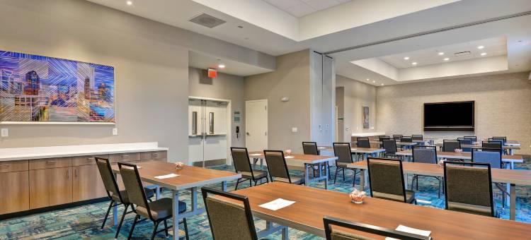 夏洛特派珀格伦希尔顿惠庭套房酒店(Home2 Suites by Hilton Charlotte Piper Glen)图片