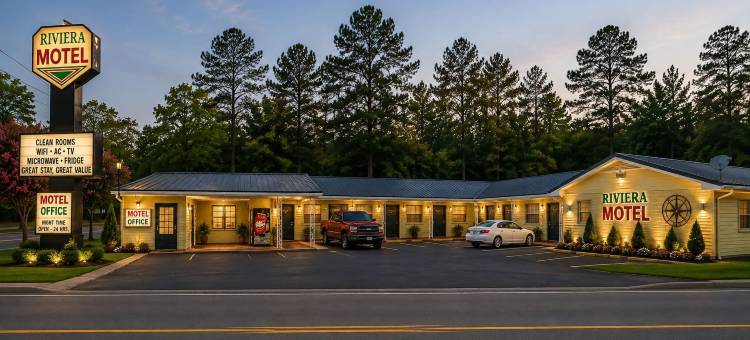 里维埃拉汽车旅馆，靠近美国84号公路的埃尔巴企业区(Riviera Motel Elba Near Enterprise US 84)图片