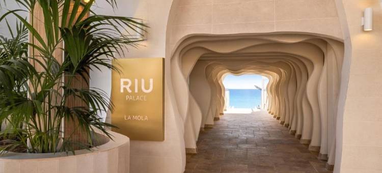 里乌宫殿酒店拉莫拉(Hotel Riu Palace la Mola)图片