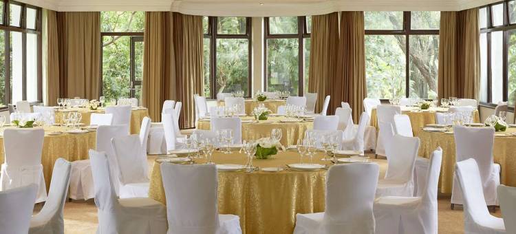 费尔蒙特山肯尼亚野生动物园俱乐部酒店(Fairmont Mount Kenya Safari Club)图片