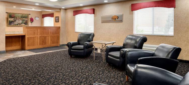 Travelodge by Wyndham Clinton Valley West Court图片