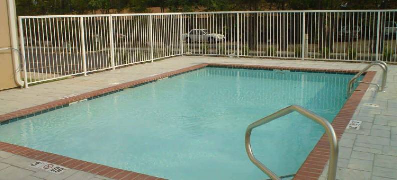 史密斯堡拉昆塔温德姆套房酒店(La Quinta Inn & Suites by Wyndham Fort Smith)图片