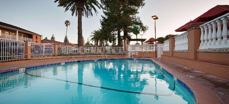 旧金山国际机场El Rancho旅馆，贝斯特韦斯特旗下Surestay精选(SFO El Rancho Inn, SureStay Collection by Best Western)图片