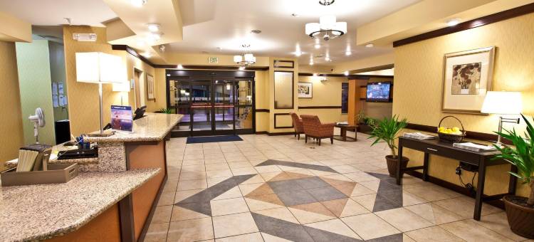 智选假日套房酒店普利茅斯(Holiday Inn Express & Suites Plymouth)图片