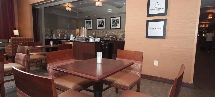 文兰德希尔顿欢朋旅馆&套房酒店(Hampton Inn & Suites Vineland)图片