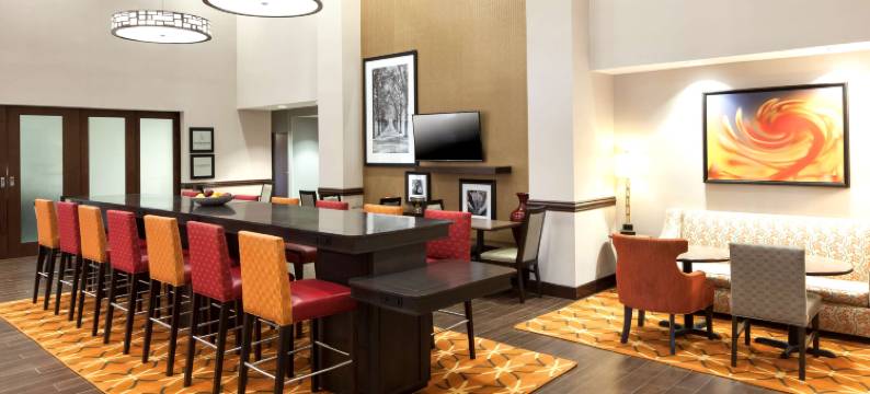 休斯顿 I-10 西柏路希尔顿欢朋套房酒店(Hampton Inn & Suites Houston I-10 West Park Row)图片