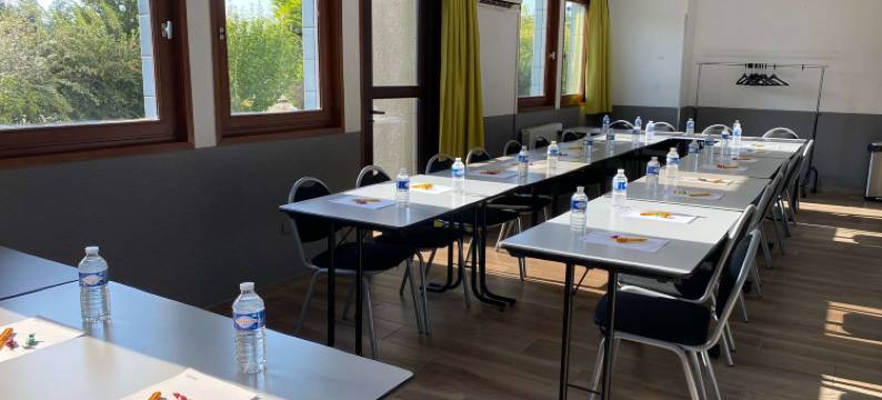 基里亚德圣艾迪安中央酒店(Kyriad Saint Etienne Centre)图片