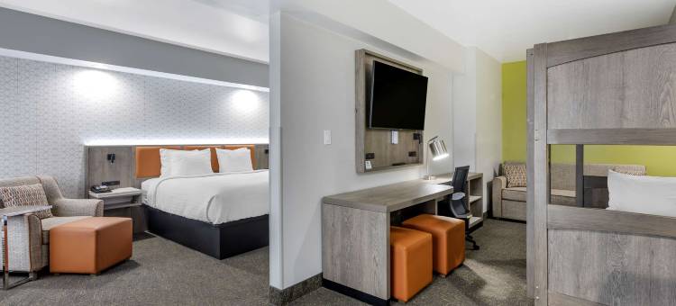 Best Western Plus Mountain Melodies Inn  Suites图片