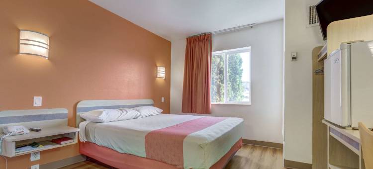 奥勒冈罗斯堡 6 号汽车旅馆(Motel 6 Roseburg, or)图片