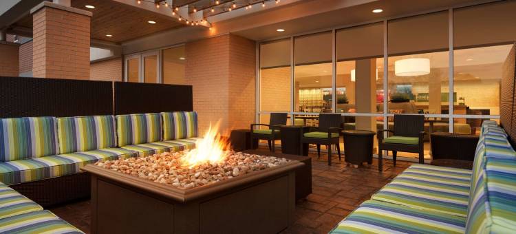 密尔沃基布鲁克菲尔德希尔顿惠庭酒店(Home2 Suites by Hilton Milwaukee Brookfield)图片