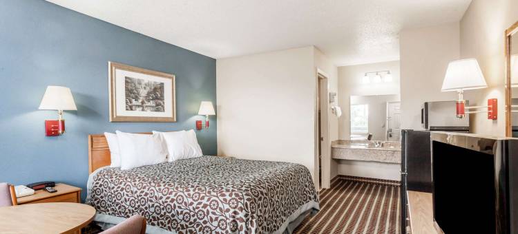 纳什维尔北/欧普兰区温德姆戴斯酒店(Days Inn by Wyndham Nashville North/Opryland Area)图片