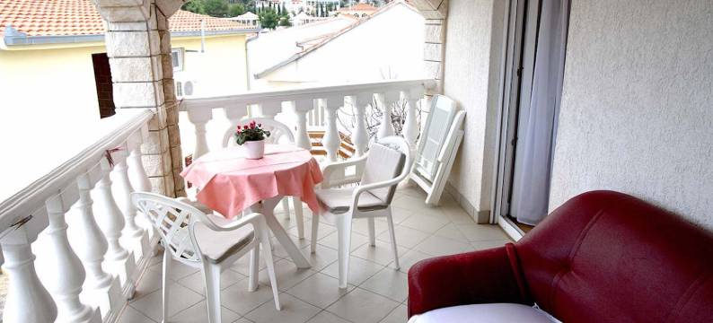 Apartment 3a, First Floor图片