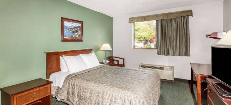 纽约尼亚克速 8 酒店(Super 8 by Wyndham Nyack NY)图片