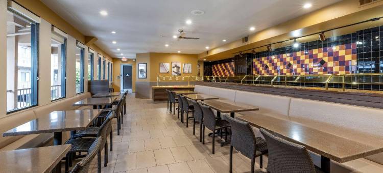 公园广场贝斯特韦斯特优质迷你套房酒店(Best Western Plus Park Place Inn - Mini Suites)图片