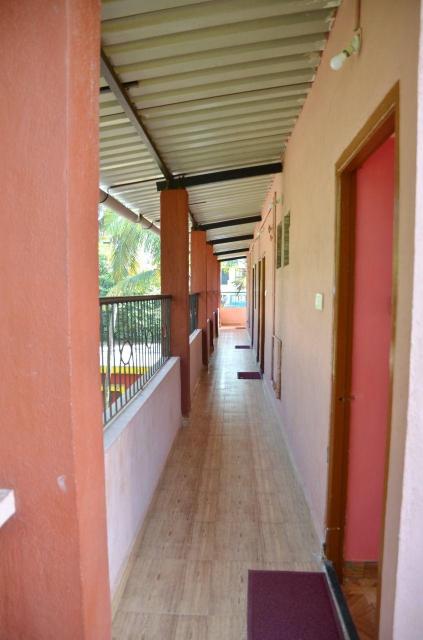 Salson Ferns Nest Hotel Over view