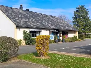 基里亚德酒店-塔布欧都(Kyriad Tarbes - Odos)