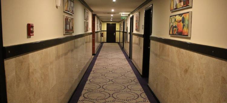 阿尔科巴尔郁锦香酒店(Golden Tulip Al Khobar)图片