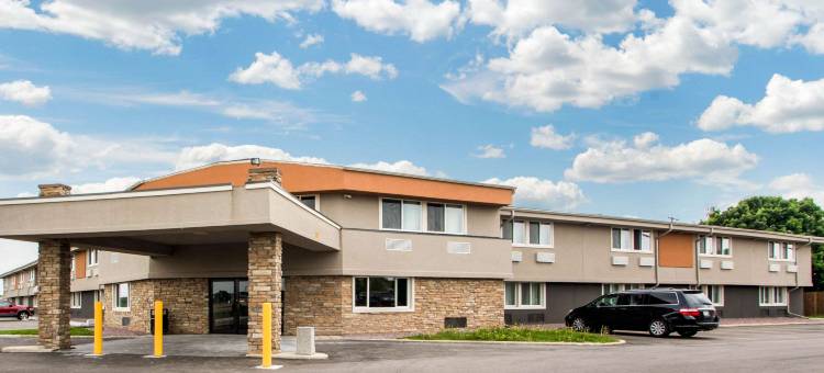 西麦迪逊大学区附近凯艺酒店(Quality Inn Madison West Near University Area)图片