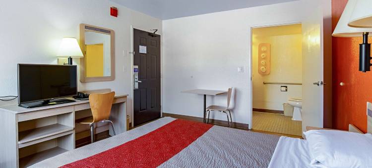 芝加哥西北-帕拉汀6号汽车旅馆(Motel 6 Palatine, IL - Chicago Northwest)图片