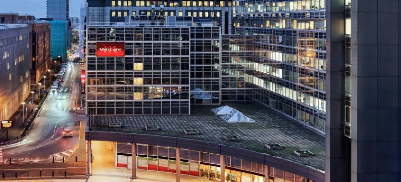 巴黎拉德芳斯美居酒店(Hôtel Mercure Paris la Défense Grande Arche)图片