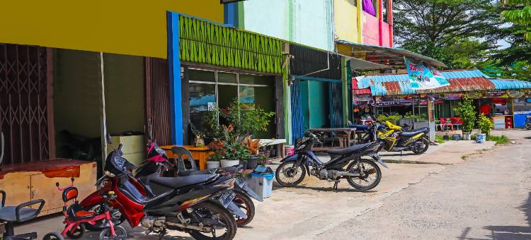 O洛拉酒店宾馆-近Oleh Oleh市场(Hotel O Penginapan LorraNearPasar Oleh Oleh)图片