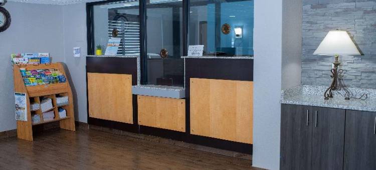 威斯康星麦迪逊美吟温德姆酒店(AmericInn by Wyndham Madison WI)图片