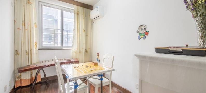 拾年一梦公寓(文汇西路分店)图片