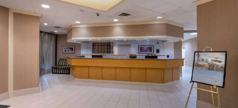 金斯波特三城机场拉昆塔温德姆套房酒店(La Quinta Inn & Suites by Wyndham Kingsport TriCities Airpt)图片