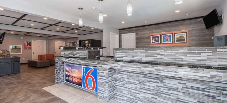 亚特兰大东北诺克罗斯6号汽车旅馆(Motel 6 Norcross, GA - Atlanta Northeast)图片