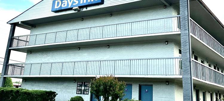 夏洛特北湖戴斯酒店(Days Inn by Wyndham Charlotte Northlake)图片