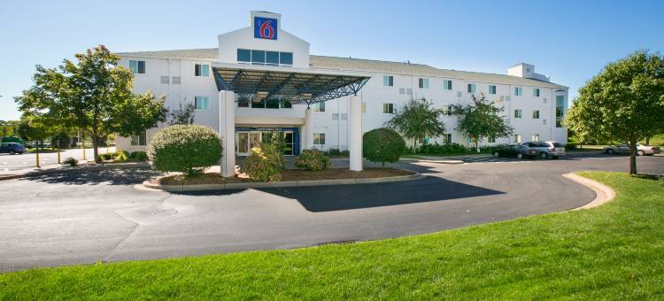布鲁克林中心阿波利斯6号汽车旅馆(Motel 6 Brooklyn Center, MN - Minneapolis)图片