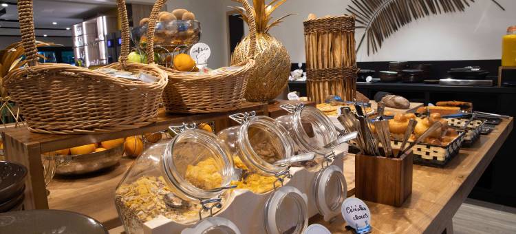 纳博讷康铂酒店(Campanile Narbonne)图片