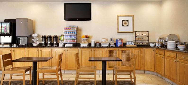 列克星敦卡尔森江山旅馆及套房(Country Inn & Suites by Radisson, Lexington, VA)图片