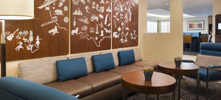 圣地亚哥卡尔斯巴德／维斯塔万豪TownePlace酒店(TownePlace Suites San Diego Carlsbad/Vista)图片