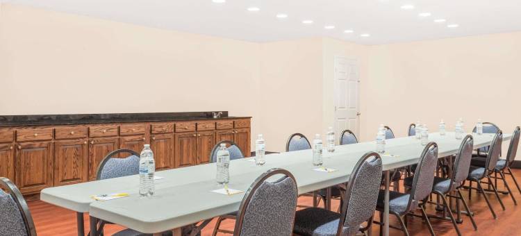 阿梅里克斯温德姆戴斯酒店(Days Inn by Wyndham Americus)图片