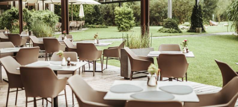 观园会议水疗酒店(Das Seepark Wörthersee Resort)图片