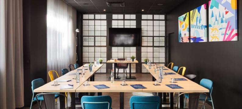 卡昂中心车站康铂酒店(Hotel Campanile Caen Centre - Gare)图片