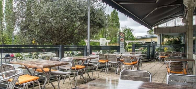 钟楼诺杰苏尔玛娜酒店(Campanile Nogent Sur Marne)图片