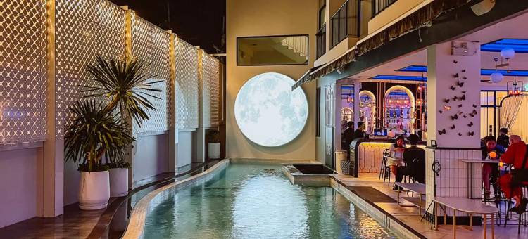 普吉老镇拉特里酒店(Ratri Hotel Phuket Old Town)图片