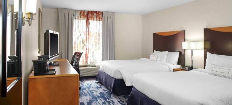 米利奇维尔万枫旅馆&套房酒店(Fairfield Inn & Suites Milledgeville)图片