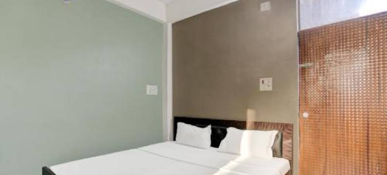 Hotel O Baba Hotel & Restaurant图片