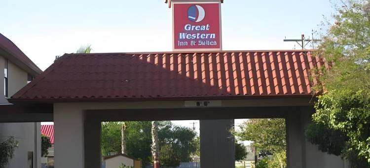 德尔里奥温德姆贝蒙特酒店(Baymont by Wyndham Del Rio)图片