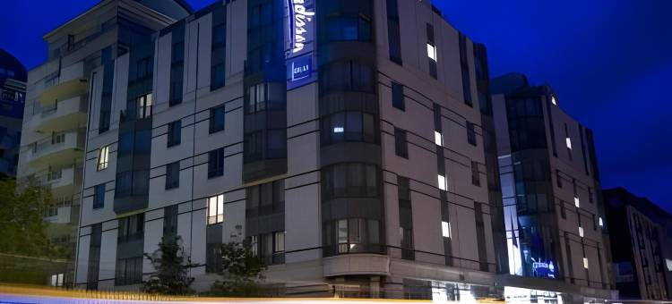 布鲁塞尔丽芮酒店(Radisson Red Hotel, Brussels)图片