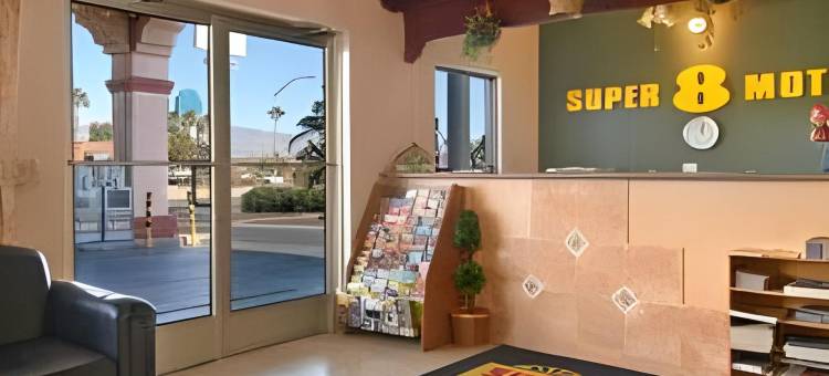 图森市中心会议中心速8酒店(Super 8 by Wyndham Tucson Downtown Convention Center)图片