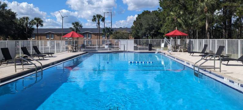 盖恩斯维尔 I-75 凯艺酒店(Quality Inn Gainesville I-75)图片