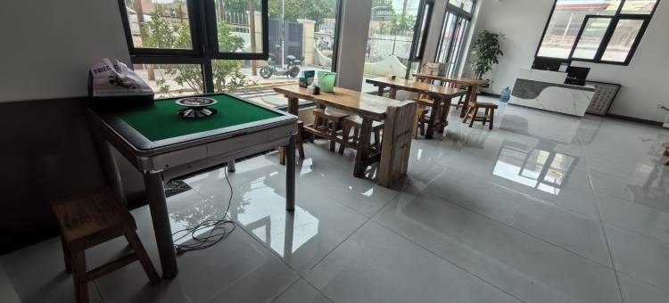 依山听雨民宿(森林公园店)图片