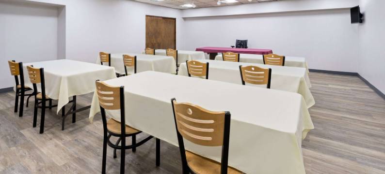 汉丽埃塔-罗彻斯特地区速8酒店(Super 8 by Wyndham Henrietta/Rochester Area)图片