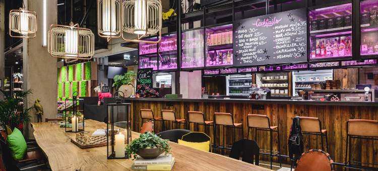波兹南机场 Moxy 酒店(Moxy Poznan Airport)图片